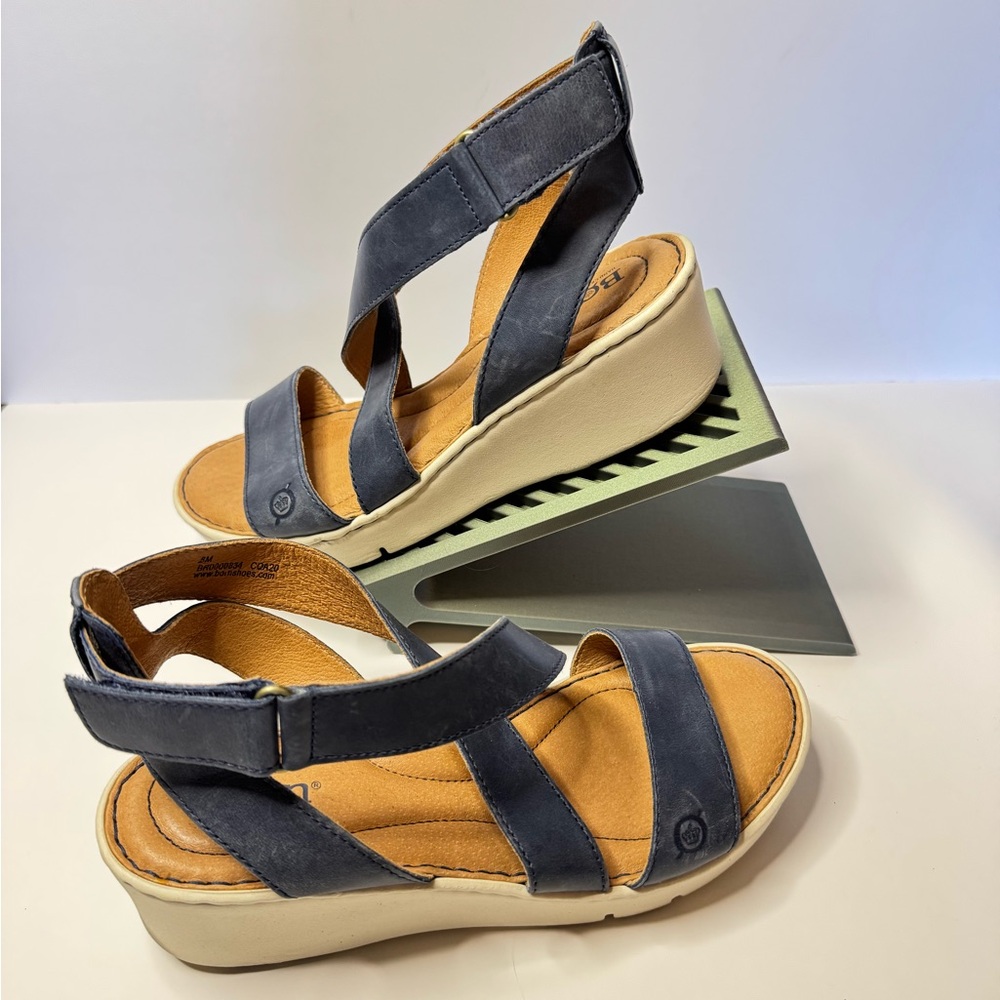 Born leather Navy Wedge Sandals with Cushioned Insole